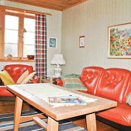 Cozy Home In Uddevalla With Wifi Haljebol Экстерьер фото