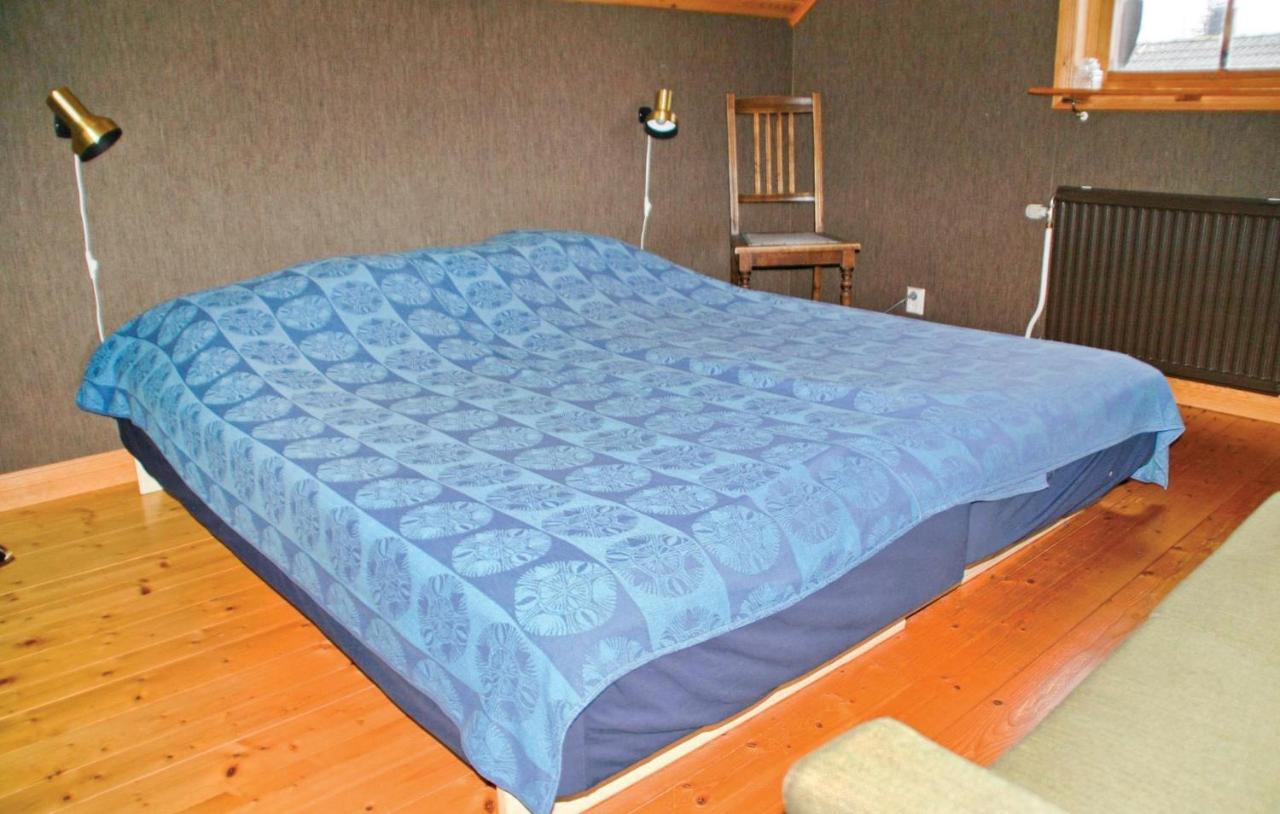 Cozy Home In Uddevalla With Wifi Haljebol Экстерьер фото
