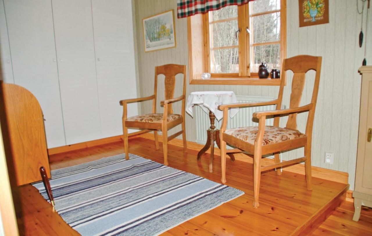 Cozy Home In Uddevalla With Wifi Haljebol Экстерьер фото